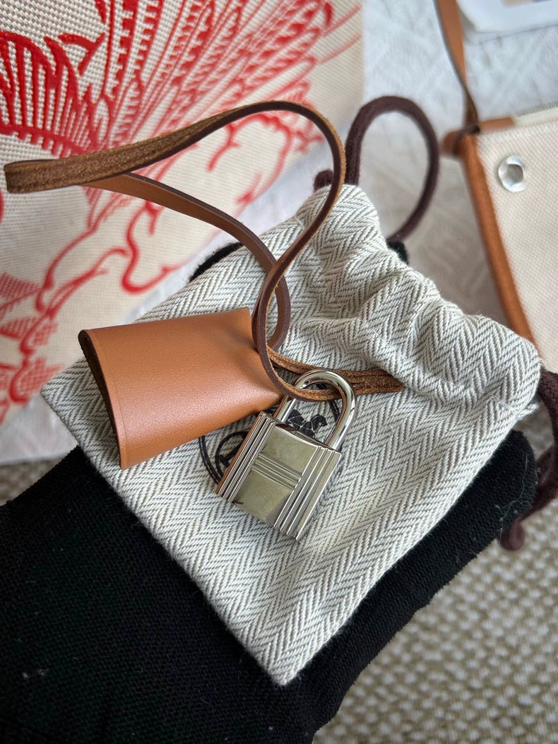 Hermès Herbag Zip 31 “Pegasus” Canvas & Leather Bag